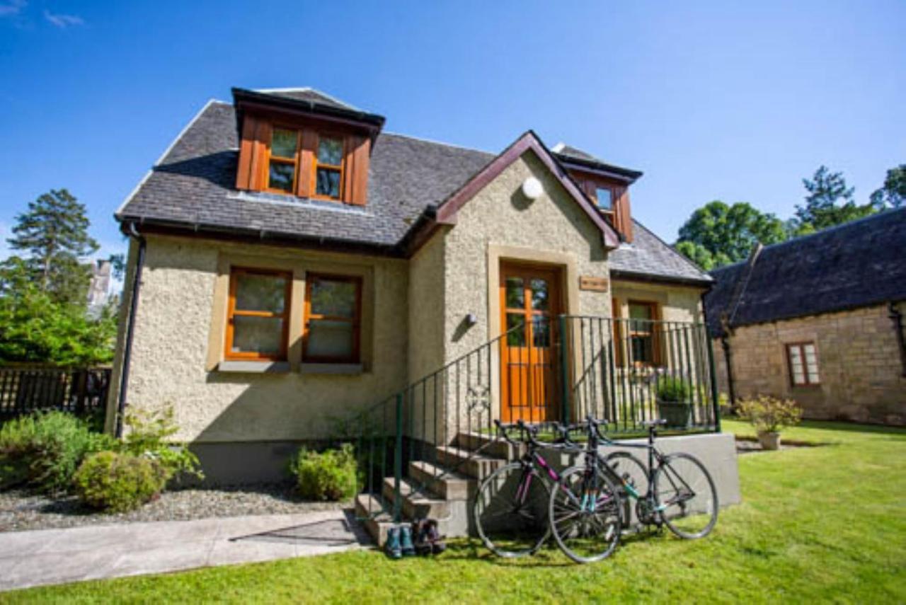 Bonnie Banks Cottage Balloch Exterior photo